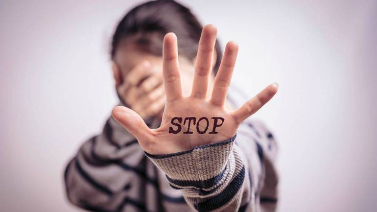 25 NOVEMBRE GIORNATA DEDICATA CONTRO LA VIOLENZA SULLE DONNE