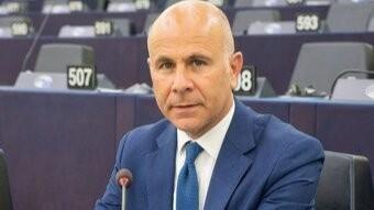 Ue, Salvatore De Meo nominato presidente della commissione Affari costituzionali