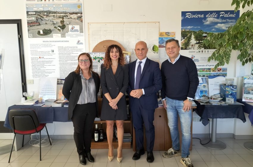 Centro Agroalimentare Piceno, in visita l’Onorevole Salvatore De Meo