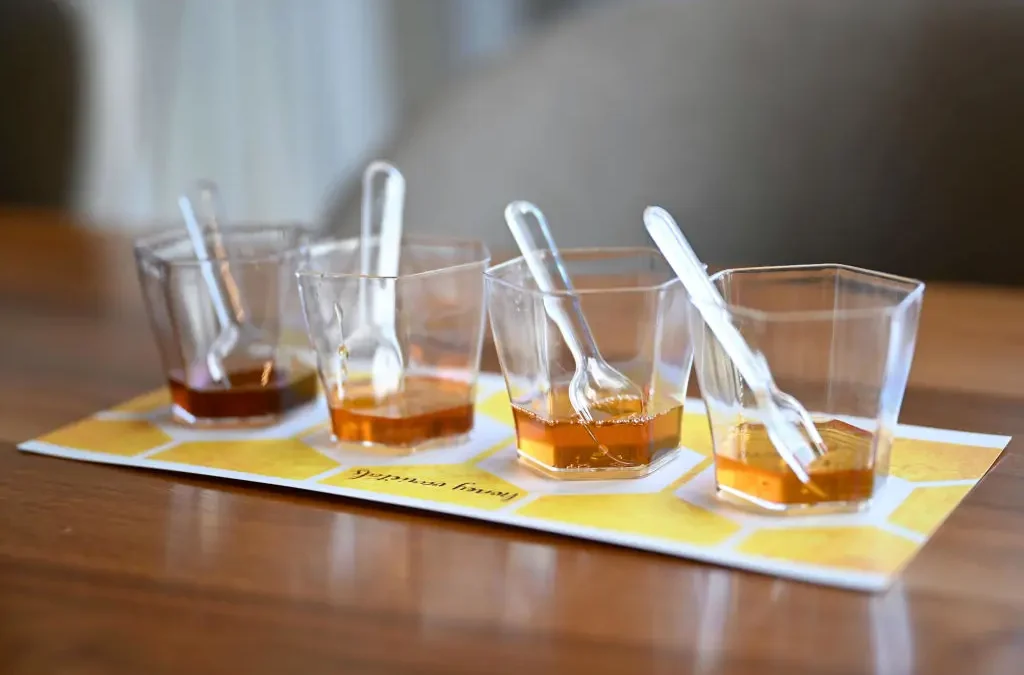 Ue, sì alla direttiva Colazione: sulle etichette di miele e marmellate ci sarà il Paese d’origine